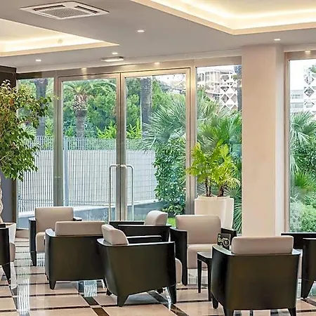 Hotel Rondo 3*