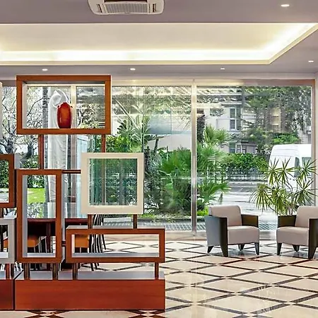 Hotel Rondo 3*